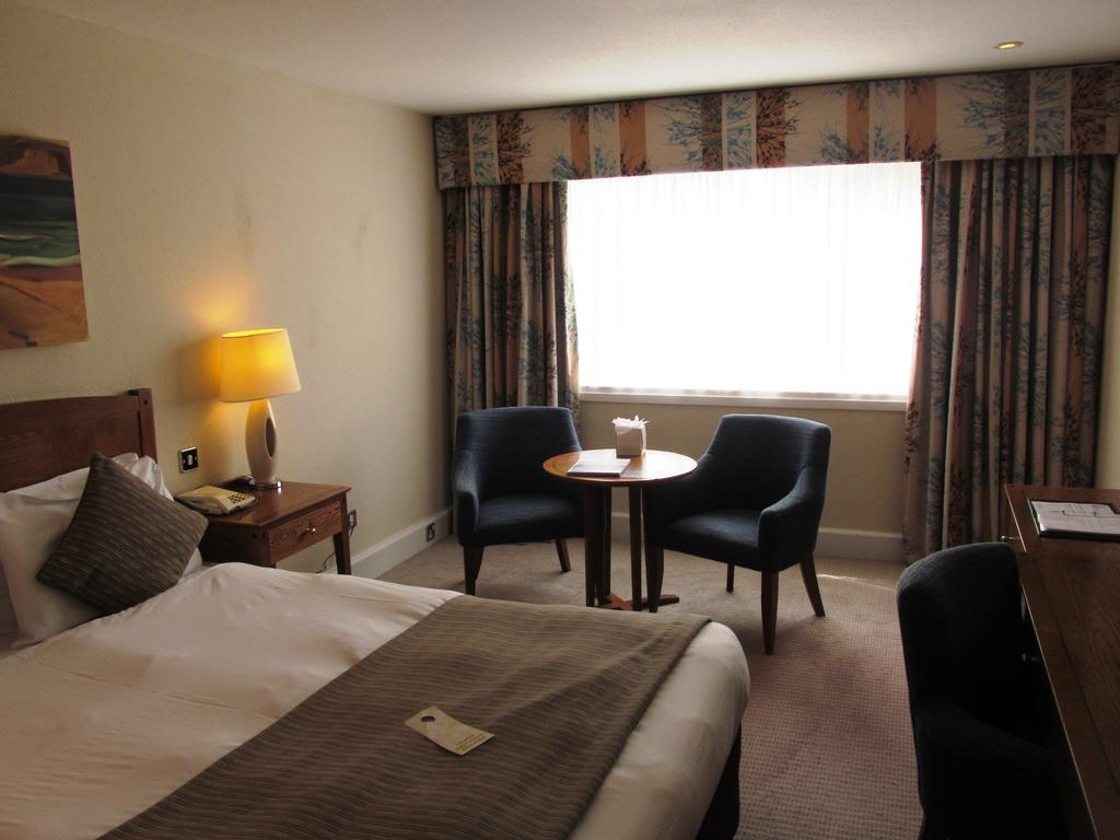 Redwood Hotel Long Ashton ห้อง รูปภาพ