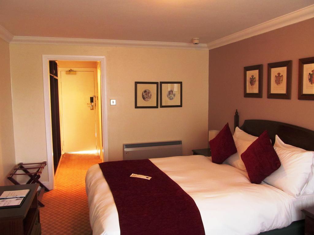 Redwood Hotel Long Ashton ห้อง รูปภาพ