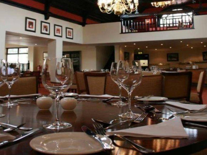 Redwood Hotel Long Ashton ภายนอก รูปภาพ
