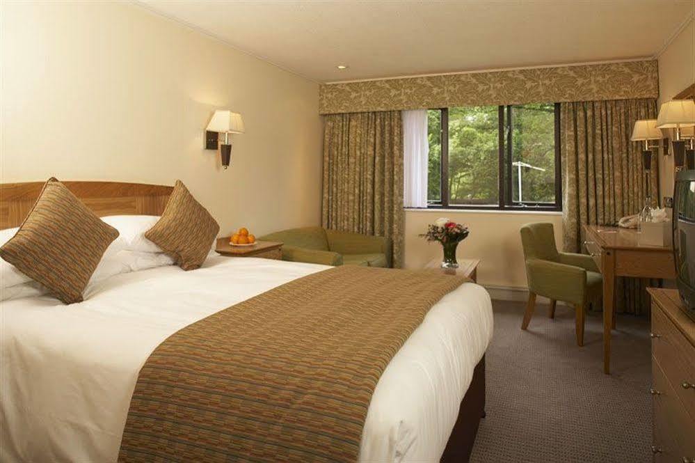 Redwood Hotel Long Ashton ห้อง รูปภาพ